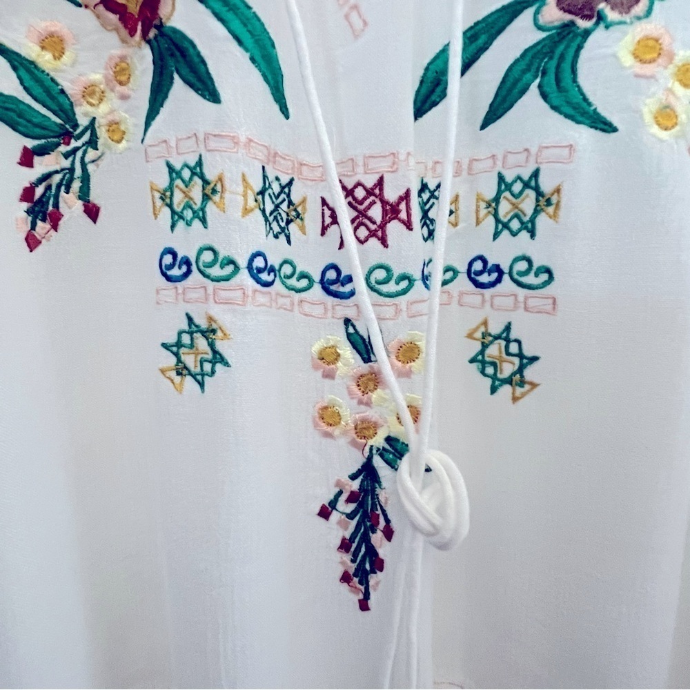 Rare Farm Rio Colorful Embroidered Tropical White Kaftan Beach Cover-up One Size - Picture 8 of 14